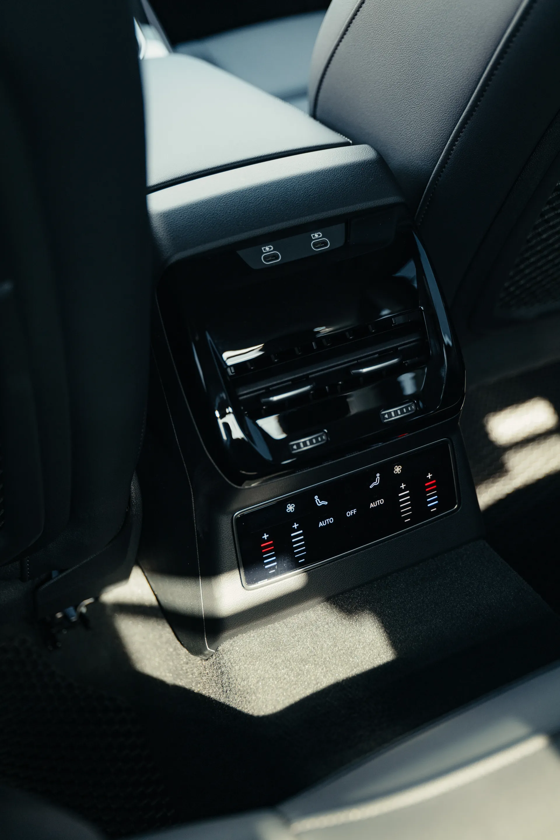 Audi A6 S line - Ảnh 27