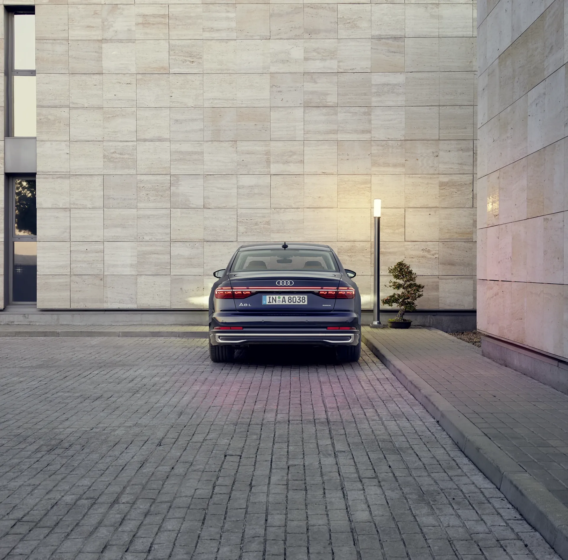 Audi A8 L - Ảnh 13