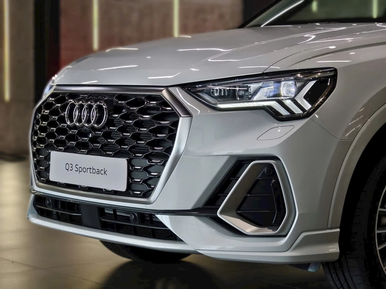 Audi Q3 Sportback - Ảnh 2