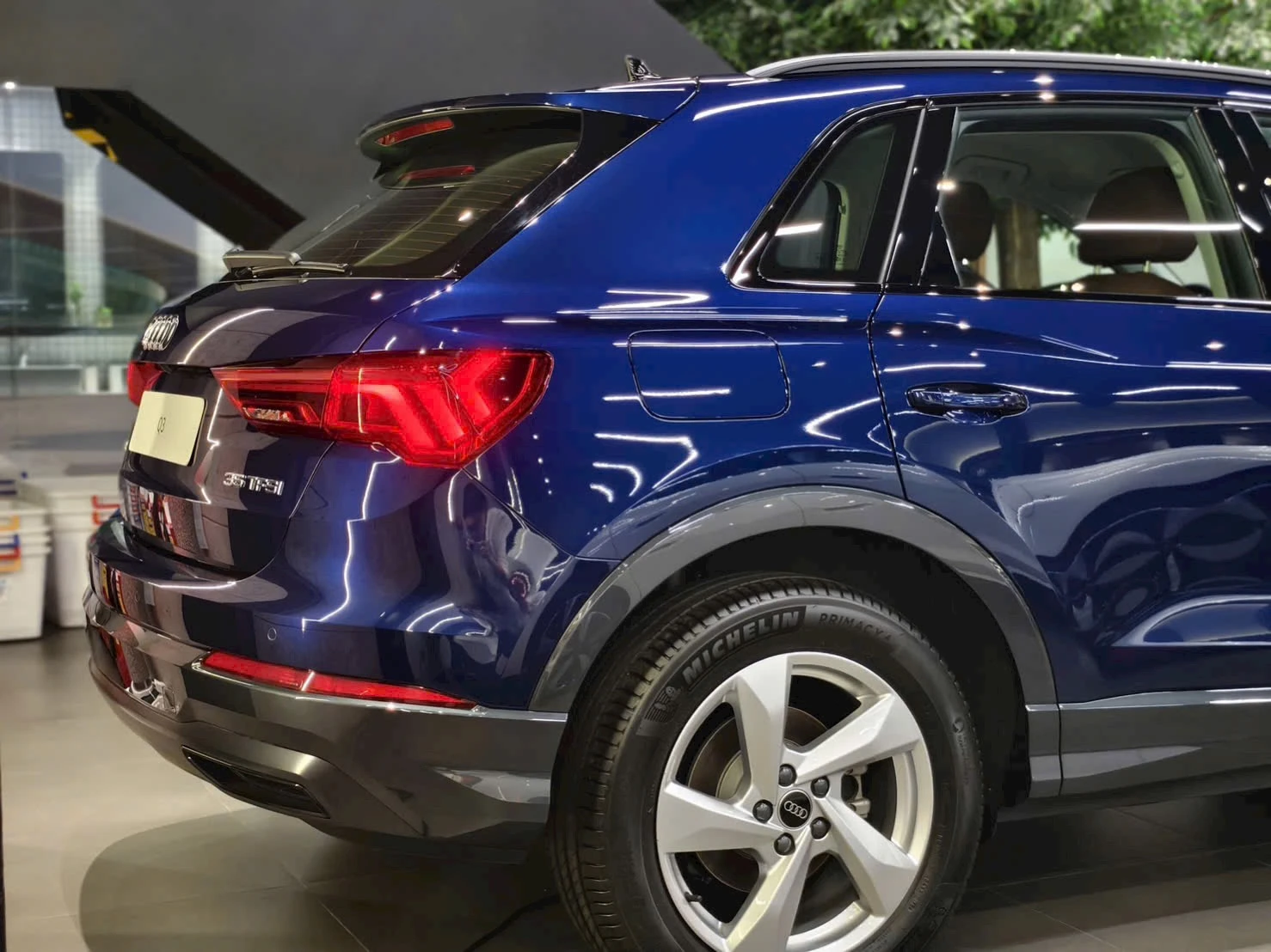 Audi Q3 SUV - Ảnh 4