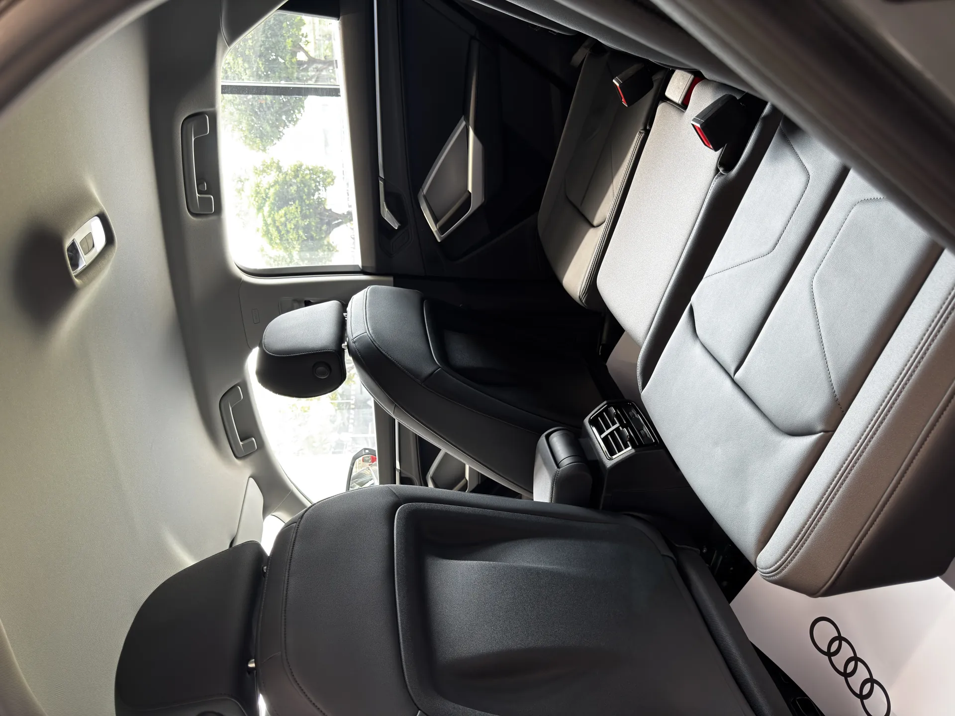 Audi Q3 SUV - Ảnh 54
