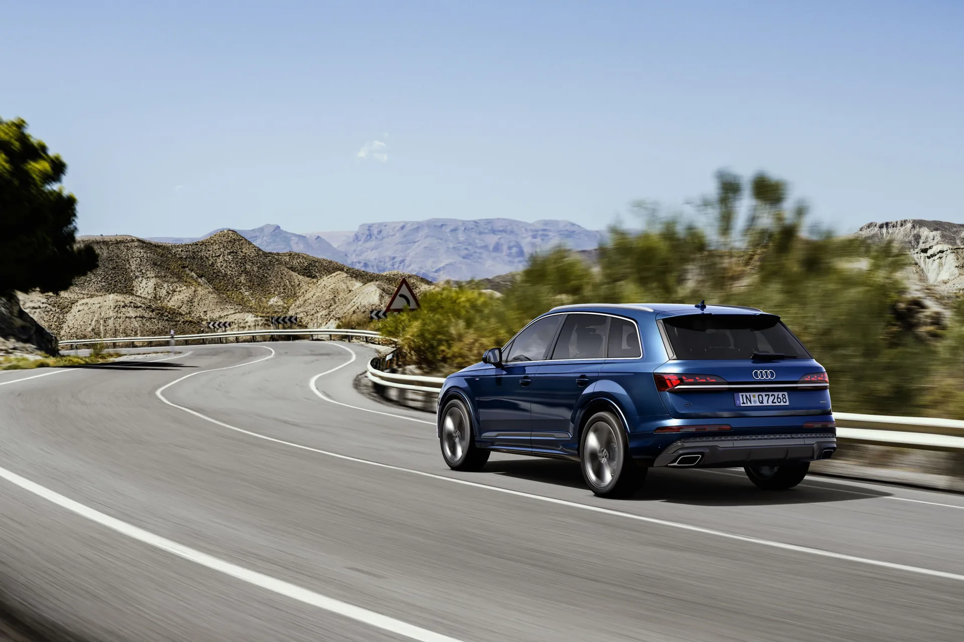 Audi Q7 - Ảnh 14
