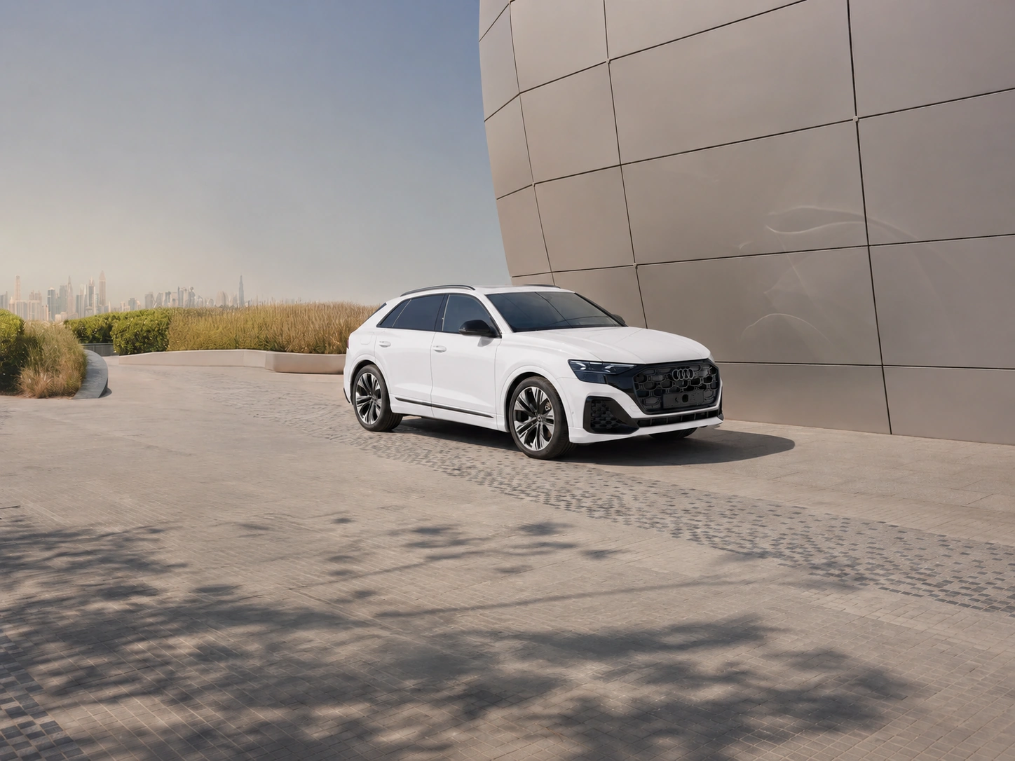Audi Q8 S Line Trắng Carrara - Hình ảnh chính thức tại Audi Sài Gòn